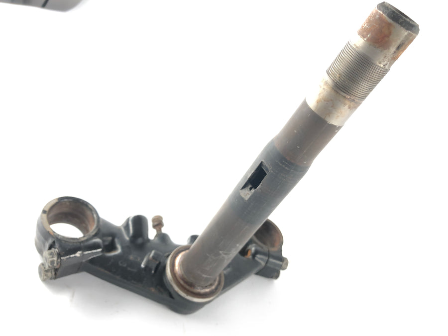 Yamaha XS 650 Type 447 [1975] - Fork Bridge hieronder