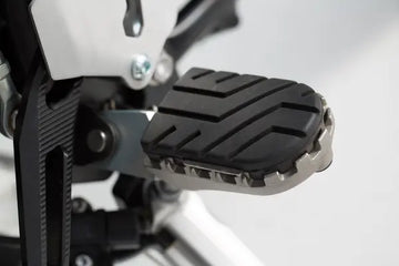 Triumph Scrambler 1200 XE [2025-2026] - ION Fußstütze – Bild 2