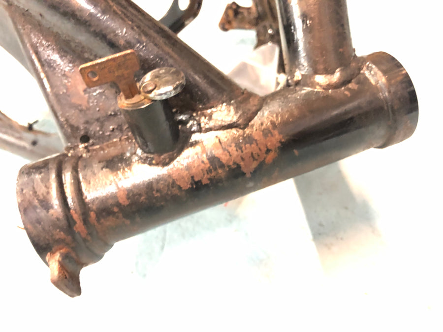 Suzuki Intruder VL 1500 AL [2000] frame met papieren