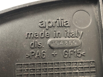 Aprilia Mille RSV 1000 ME [1999] - Verkleidung untere Gabelbrücke - 0