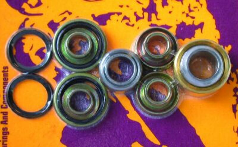 Ktm Exc 200 [PIVOT WORKS] - SHOCK ABSORBER BEARING KIT FOR KTM SX,MXC,EXC125/200/250/300/380 1998