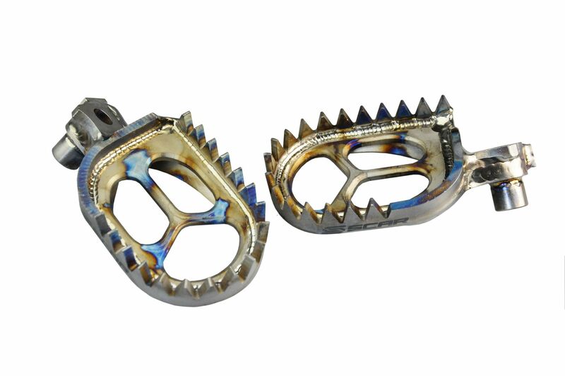 Yamaha Tenere 700 [SCAR] - Footrest Titan Gripper SCAR