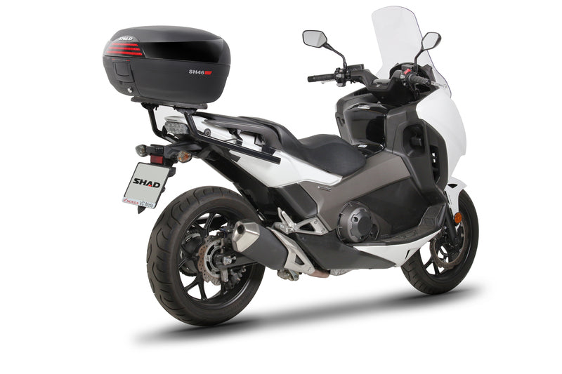 Yamaha X-Max 300 Tech Max + [SHAD] - SH46 Topcase schwarz 6kg 46L