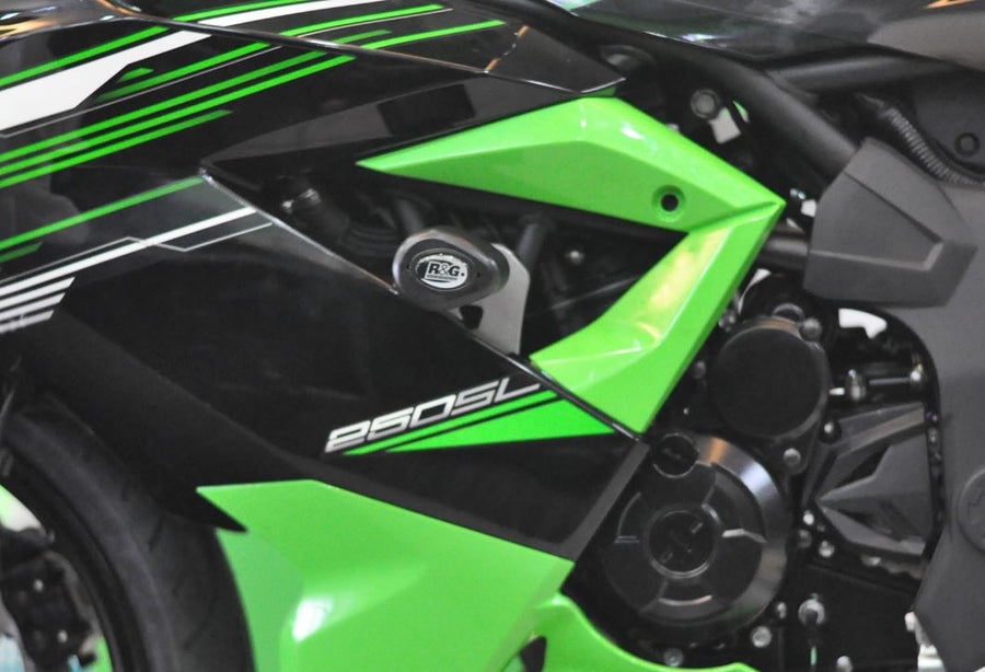 Kawasaki Ninja 125 ABS (BX 125 A) [2019-2023] - Aero Sturzpads schwarz Kawasaki Ninja 250SL