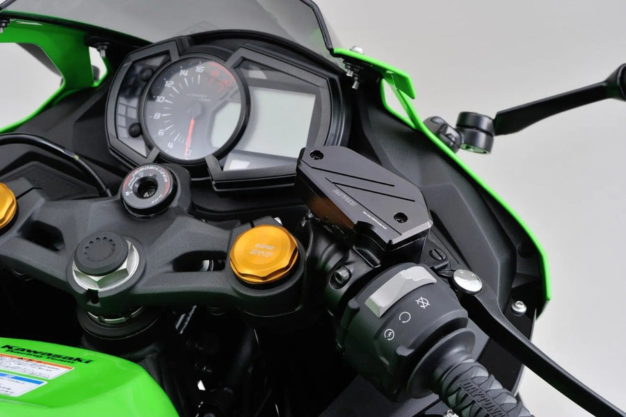 Kawasaki Z 900 RS [DAYTONA] – Vordere Hauptzylinderkappe