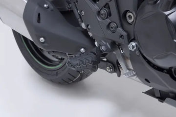 Kawasaki Versys 1100 [2025-2026] - EVO paar voetsteunen, 15 mm verstelbaar - foto 2