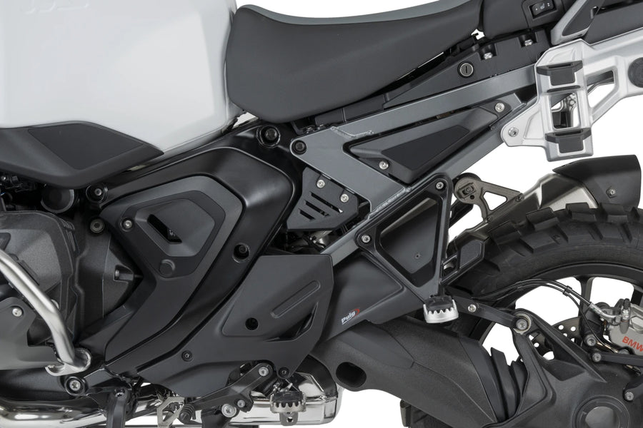 BMW R 1300 GS ADVENTURE [2025] – Seitenverkleidung unten – Carbon look
