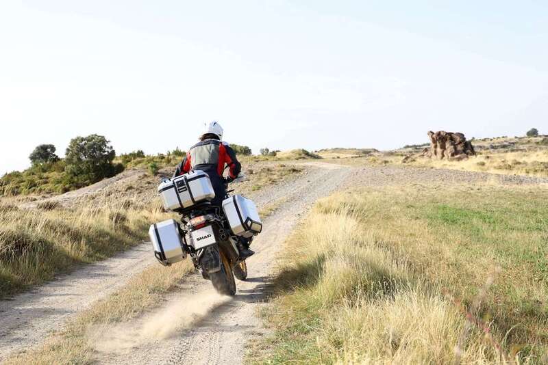 Honda Crf 1100 Africa Twin [SHAD] - Terra Full Pack 120L - Topkoffer 37L + rechter zijkoffer 36L + linker zijkoffer