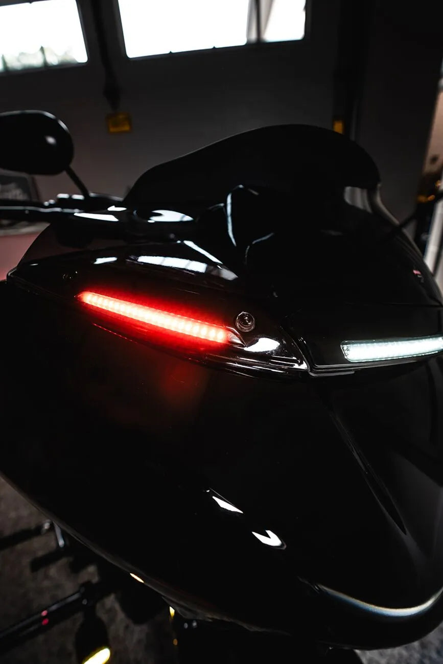 harley-davidson road glide [CUSTOM DYNAMICS] – Genesis® 4 Dynamische LED Road Glide® Windschutzscheibenleiste