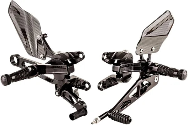 Aprilia Tuono 1000 [GILLES TOOLING] – Verstelbaar voetsteunsysteem