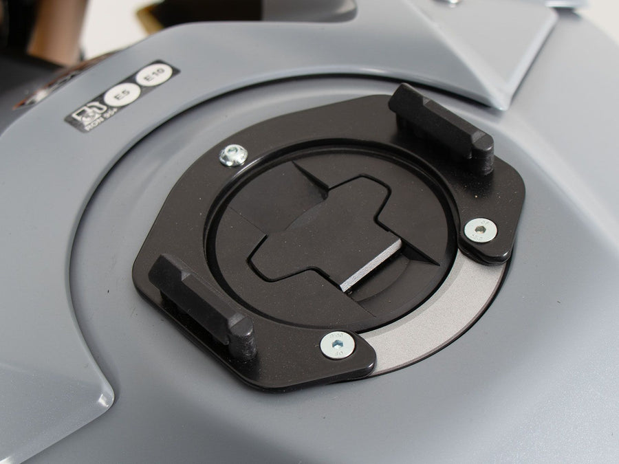 Suzuki V-Strom 800 DE [2023-2025] -tankbasis inclusief tegenhanger tankzak