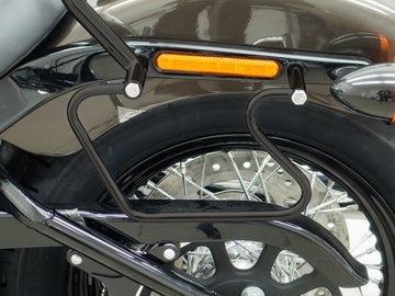 Harley Davidson Softail Street Bob (Milwaukee -ight 107/114) [2018] - Packing Bags, Black