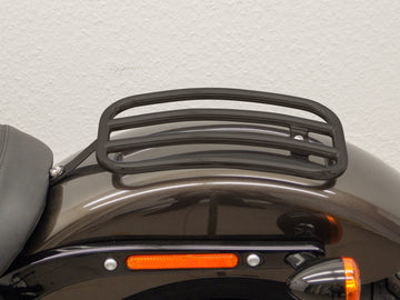 Harley Davidson Softail Street Bob (Milwaukee-Eight 107/114) [2018] -Passenger Rack Ø 16, gebogen, zwart