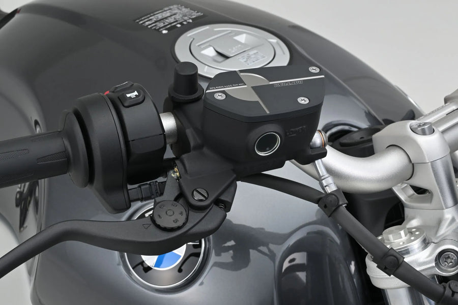 BMW S 1000 XR [Daytona] - front main cylinder cap