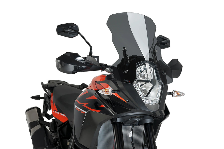 TRIUMPH BONNEVILLE T 120 BLACK [2025] - PUIG touring screen | Heavily toned | PUIG 6494F