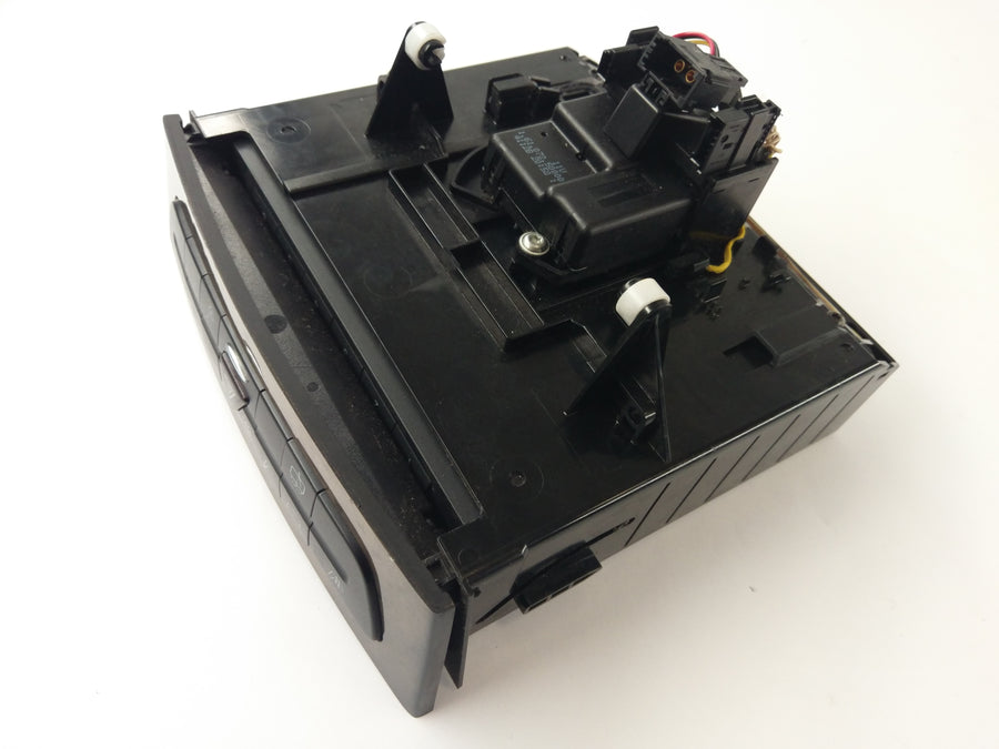 Mercedes Benz E 280 CDI [W211] - CD Player Bedienteil Sitzheizung