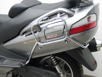 Suzuki op 650 Burgman (ook Executive and ABS) [2004-2012] - Zij Carrier voor Givi/Kappa (Monokey) Cruiser Cases