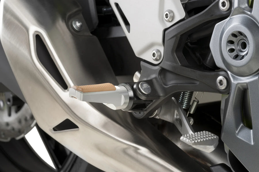 KTM RC 390 [2025] – Vintage voetsteunen – zilver