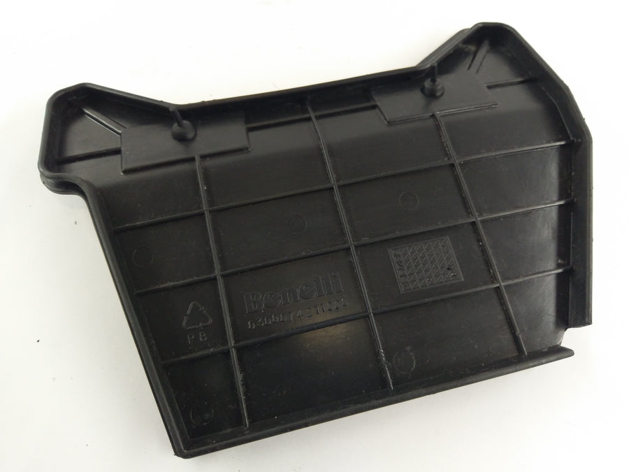 Benelli TNT 1130 Sport [2002] - Abdeckung Batteriekasten