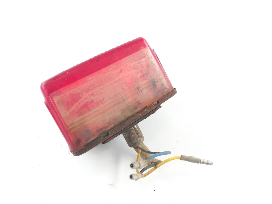 Yamaha DT 175 2K4 [1979] - Achterlicht beschadigd