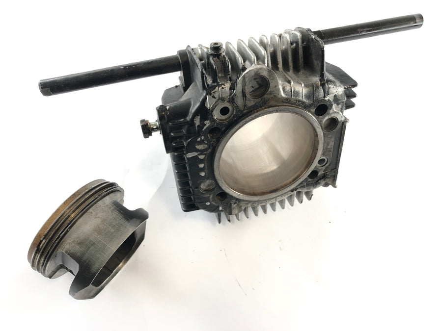 Ducati 900 SS [1992] - cylinder with piston horizontal