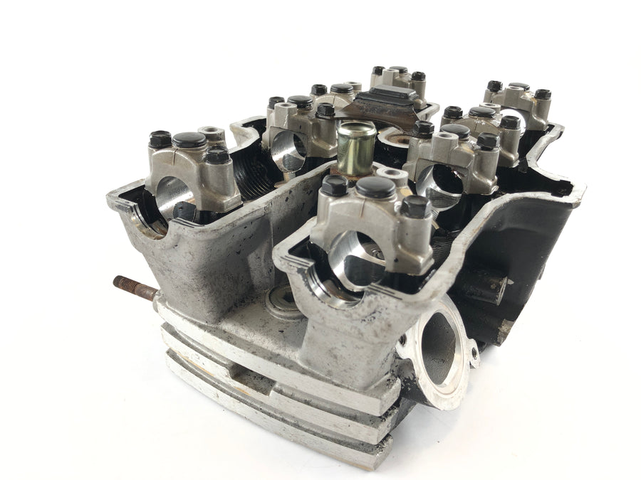 Yamaha V-max 1200 2EN [1997] - front cylinder head