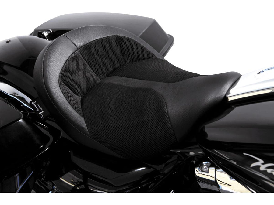Harley Davidson Touring [2008-2025]-Bigist Solo Air-2 seat black
