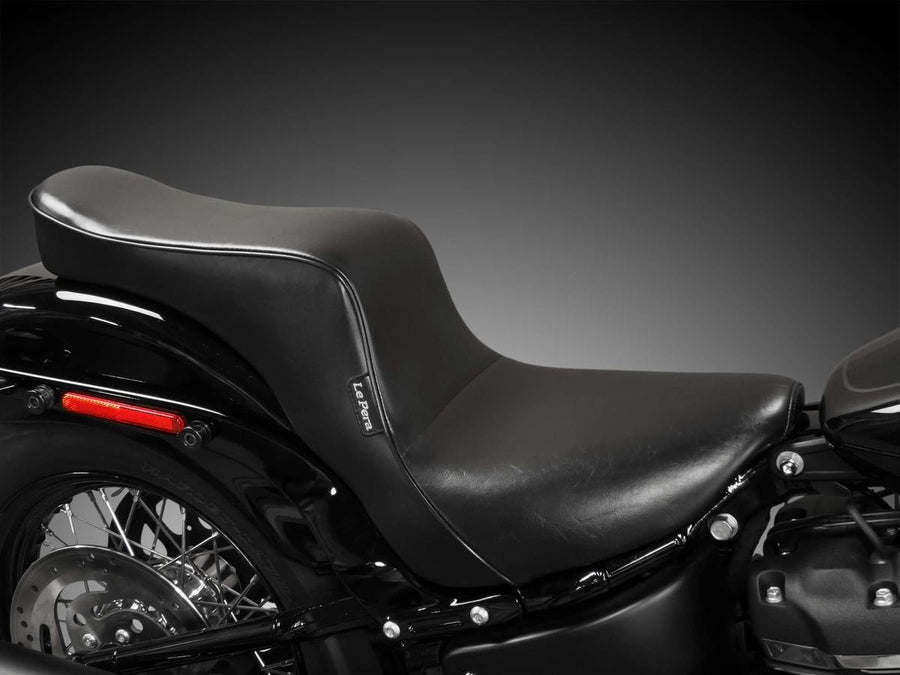 Harley Davidson FLFBS 114 [2018-2020] -cherokee stoel glad zwart vinyl