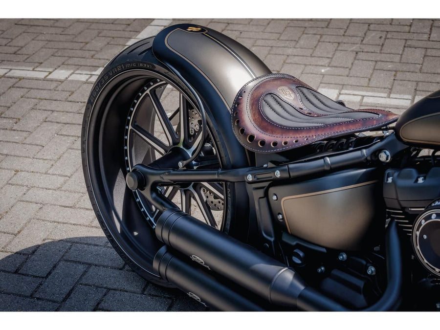 Harley Davidson FXBR [2022-2025] – Titanium Solositz Montagekit Breiter Rahmen
