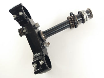Aprilia Rst 1000 Futura [2004] - Fork Bridge hieronder