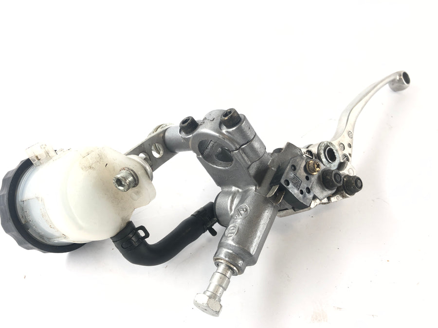 Ducati 900 SS [1992] - Rempomp bij de rempomp voor de voorhand met remhendel