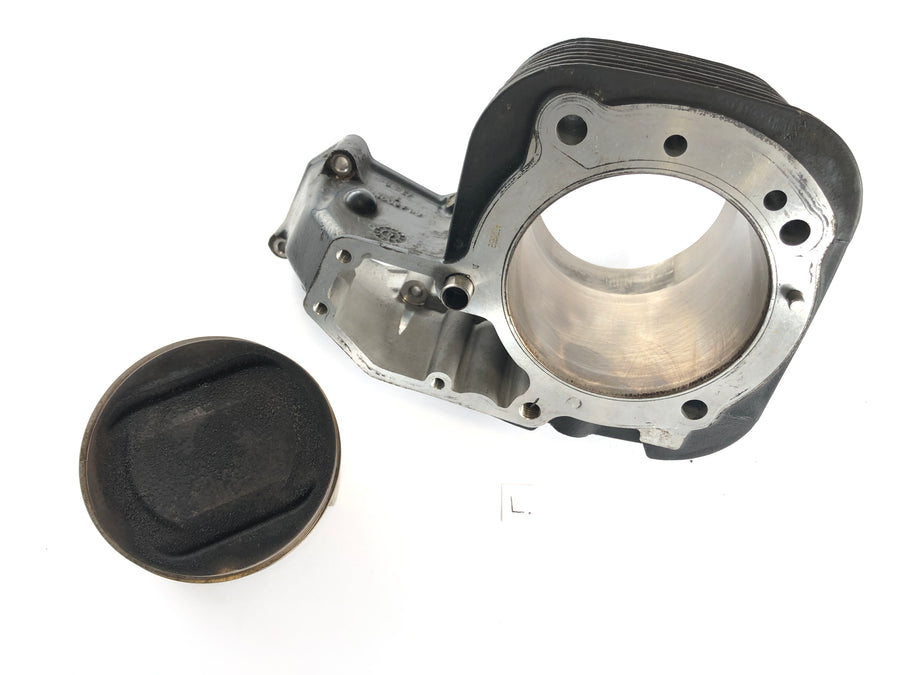 BMW R 1200 RT [2004] - Cylinder with piston left