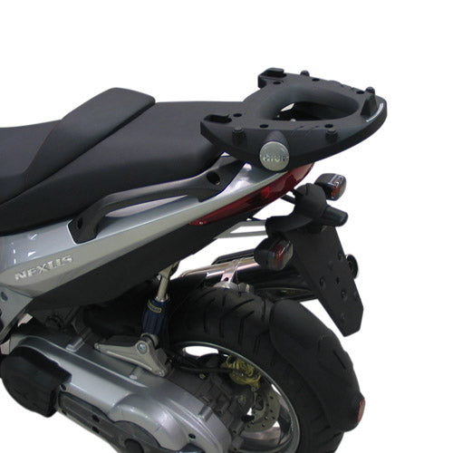 Gilera Nexus 500 [GIVI] - Topcase Träger für MONOLOCK® Koffer mit MONOLOCK® Platte