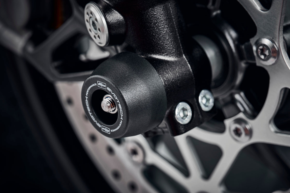 Triumph Street Triple RS [2017–2019] - Achsschutzpad-Kit – 360° Ansicht 4