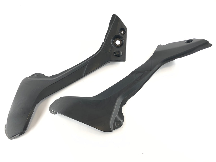 Triumph Tiger 1050 115NG [2016] - Fairing left and right holder