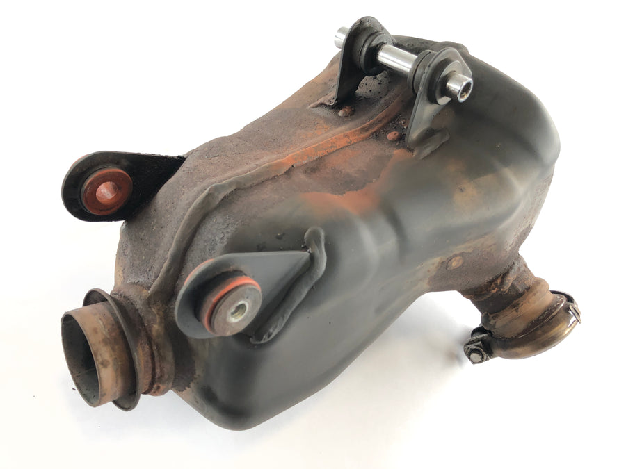 Husqvarna vitpilen 401 [2021] - pre -sound demperuitlaat
