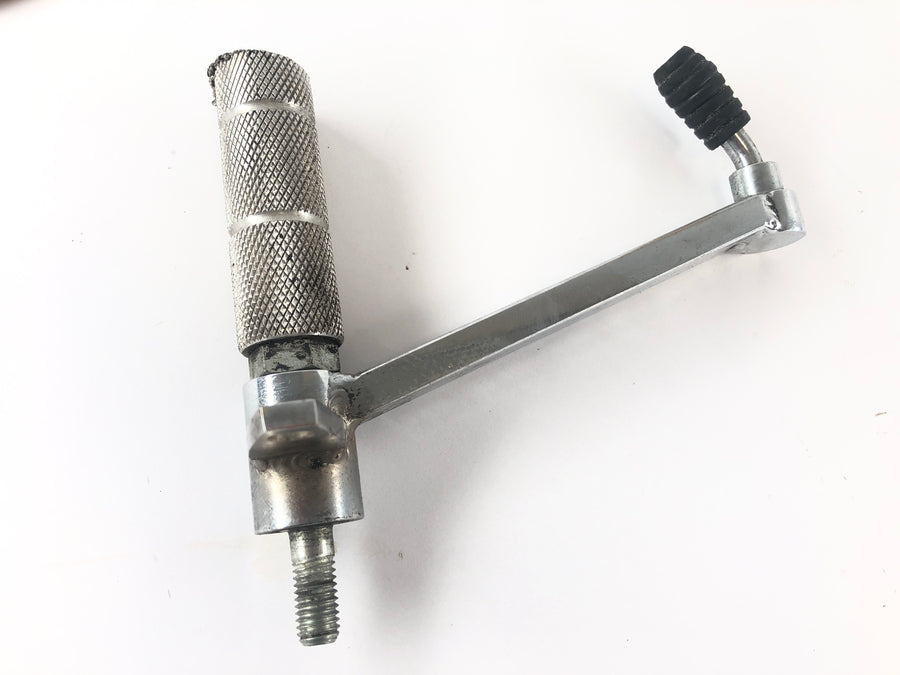 Honda CB 900 F SC01 [1981] - Footrest with gear lever bent