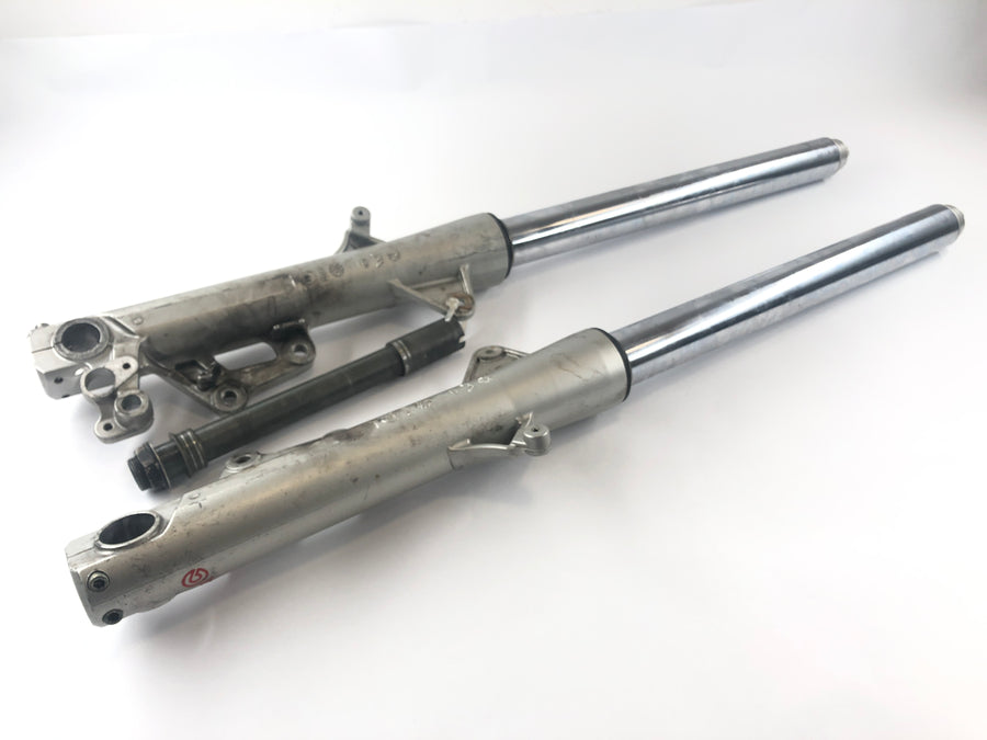 Moto Guzzi Norge 1200 LP [2006] - Fork Telescopic fork with axle
