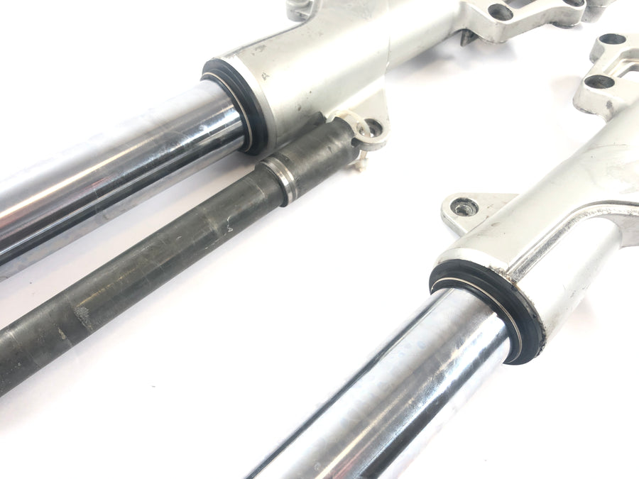 Moto Guzzi Norge 1200 LP [2006] - Fork Telescopic fork with axle