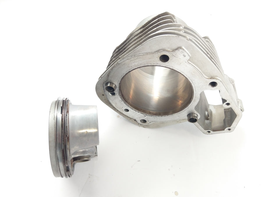 BMW R 1100 GS [1994] - Cylinder with piston
