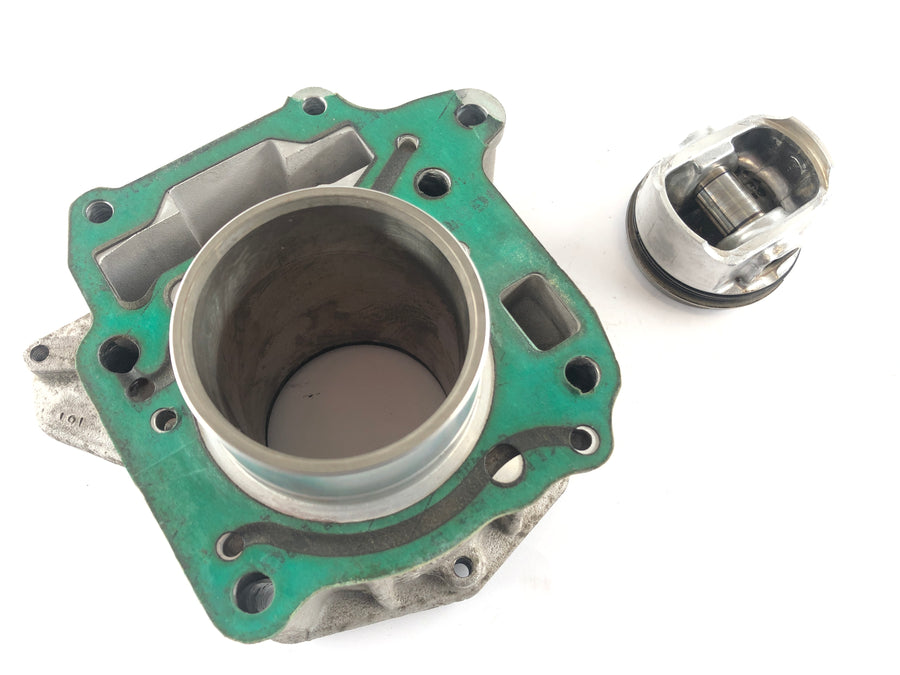 BMW C1 125 [2001] - Cylinder with piston