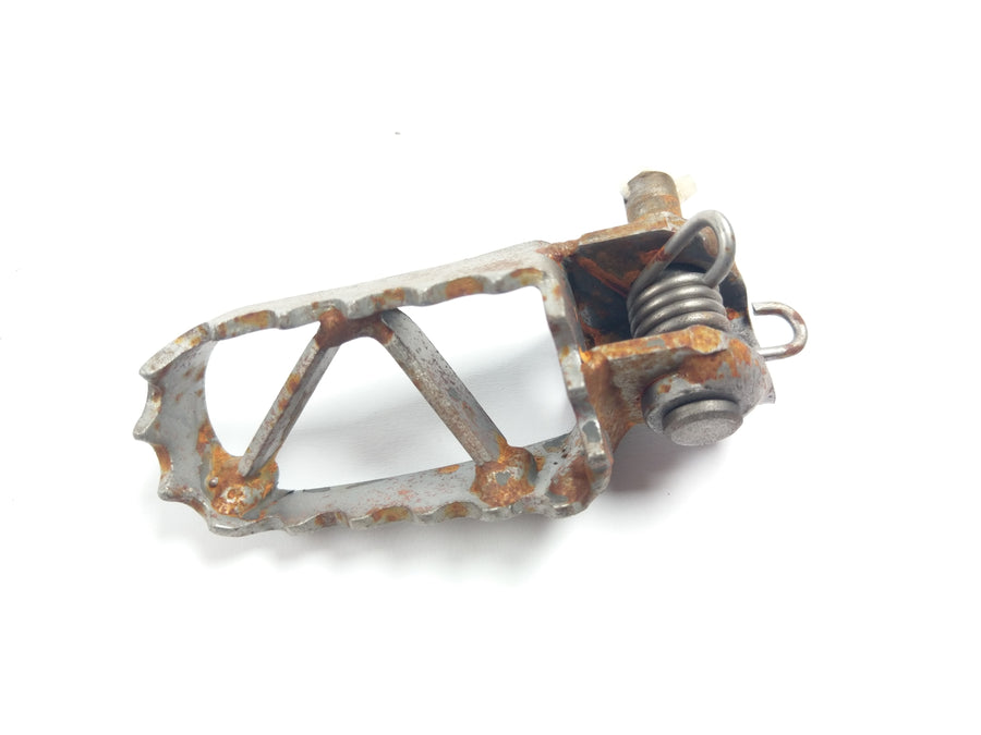 KTM ER 600 LC4-PD [1993] - Footrest driver right