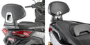 Yamaha X-Max 300 Tech Max [GIVI] - Beifahrer-Rückenlehne die Montage erlaubt nicht die Befestigung von Träger und Koffer