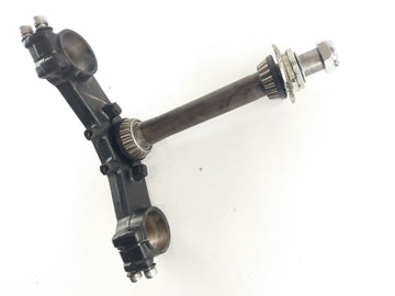 Triumph Trophy 1200 T300E [1996] - lower triple clamp