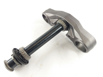 Moto Guzzi Norge 1200 [2008] - bottom triple clamp