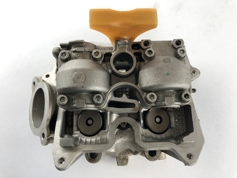 Can Am Spyder SM5 [2009] - Front Cylinder Head