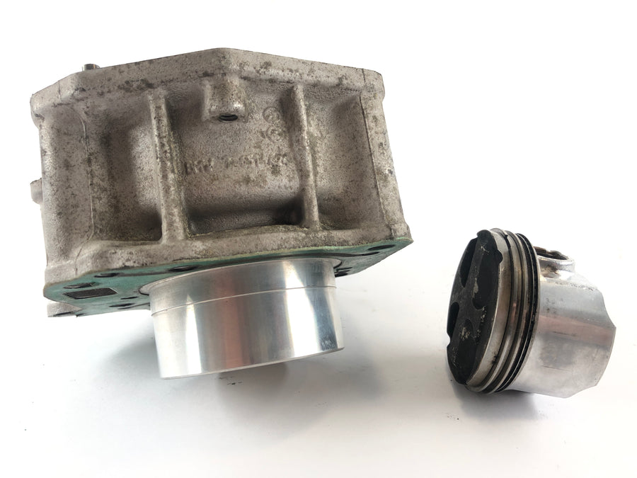 BMW C1 125 [2001] - Cylinder with piston