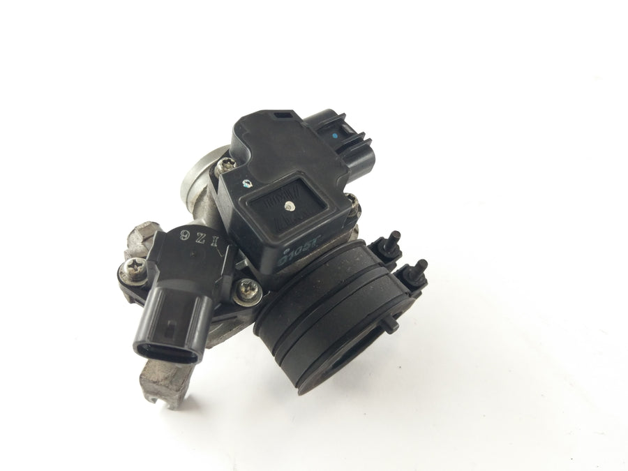 Yamaha YZF 125 RE06 [2011] - Inname