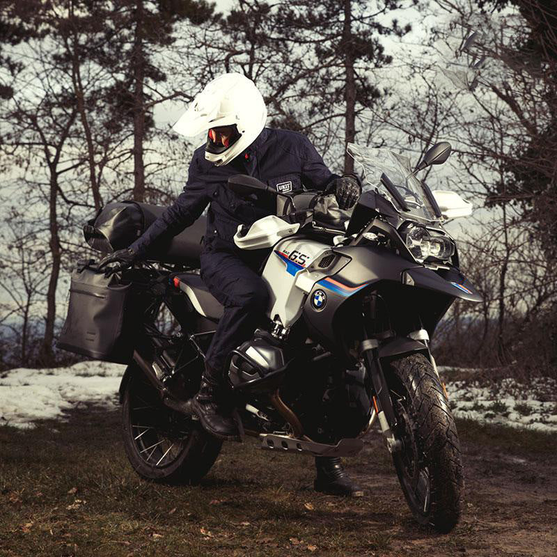 BMW F 900 GS [2023-] - Zwei Khali TPU-Seitentaschen 35 l – 45 l + Paar Aluminiumplatten + Aluminium-Kofferrahmen
