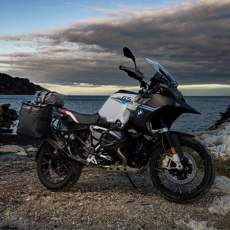BMW R 12 nineT [2024-2026] - Aluminium-Taschenhalter mit verstellbarer Hypalon-Front und Schnellkupplung